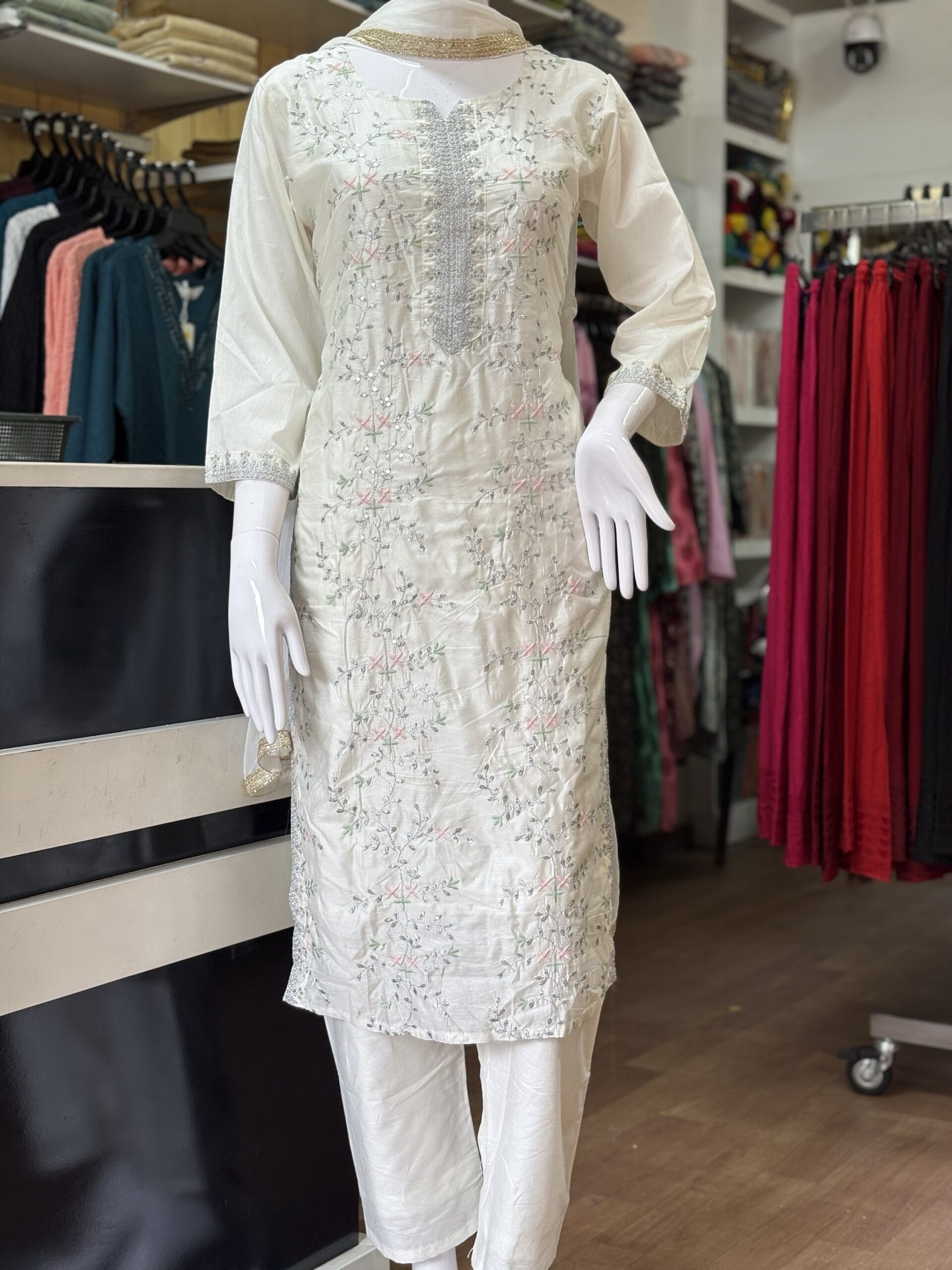 White Embroidered set Kurti