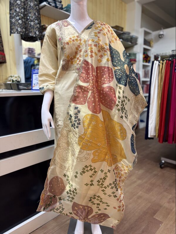 Plus Size Cream Silk Blend Straight Cut Kurti Set - Image 2