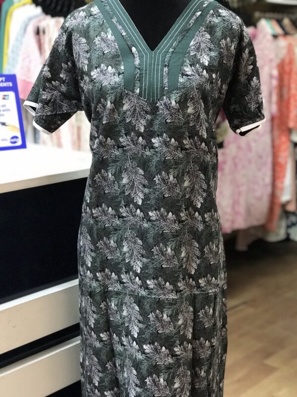 Green And Brown Night Wear - Image 3