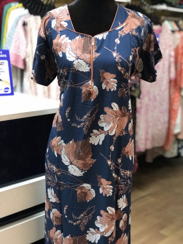Leaf Print Feeding Friendly Night Wear - Image 3