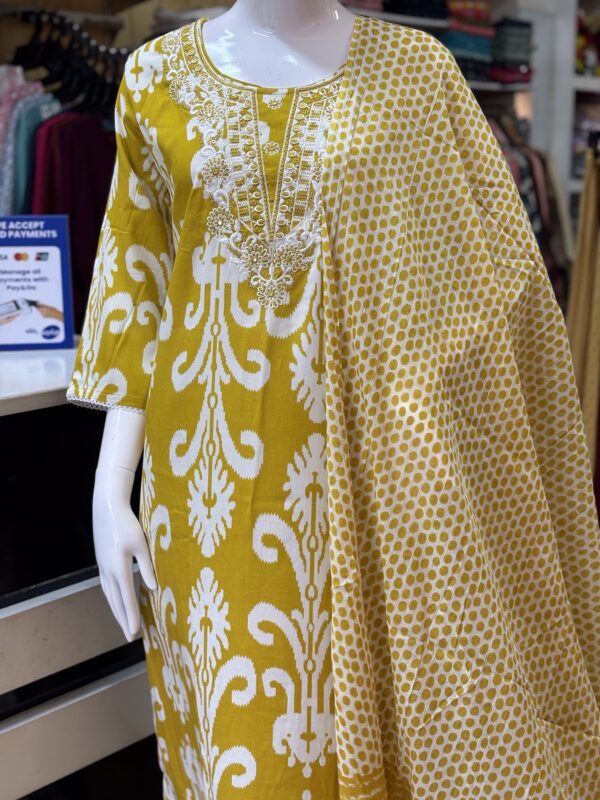 Yellow And White Plus Size Cotton Set Kurti